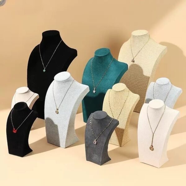 VELVET DISPLAY