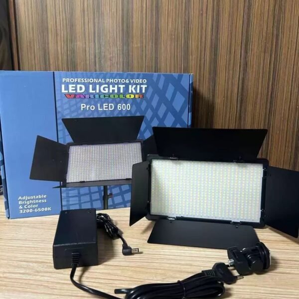 LED 600 + TRIPOD