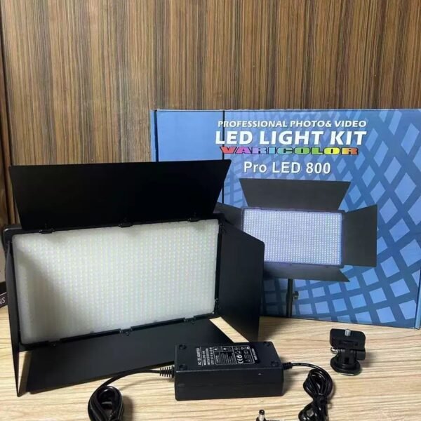 LED 800 + TRIPOD