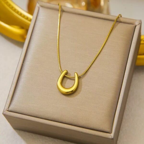 N06 DAINTY NECKLACE