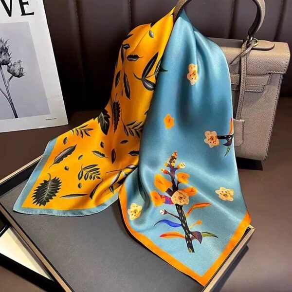 VINTAGE SILK SCARF