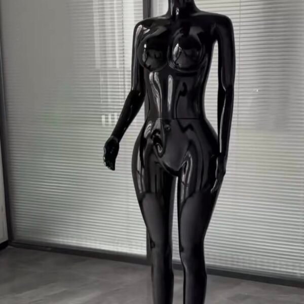 FULL BODY GLOSSY MANNEQUIN NON BBL SHAPE